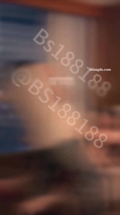 极品绿帽淫妻【仙人掌BS188】399付费，单男操3P露出车震，主打一个刺激 截图6