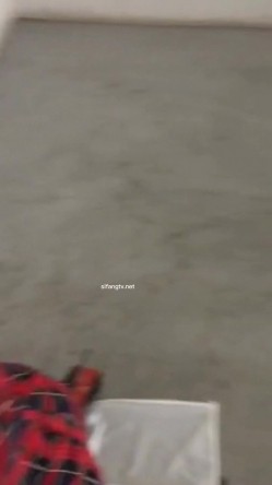 【技师的黄昏】漂亮技师们被变态嫖客各种玩虐+舔脚+淋尿+爆操+内射+淫字+捆绑 被各种玩操到没脾气 截图15
