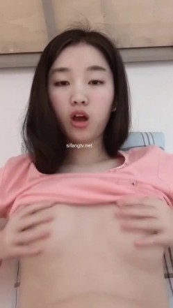 云盘高质露脸泄密！渣男分手求和遭拒，邻家乖乖女的感觉，清纯美女不雅自拍被曝，宿舍紫薇脱衣展示 截图11