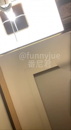 推特13万绿帽夫妻「番尼君」付费资源 三十路某校女教导主任玩夫妻交换 截图7