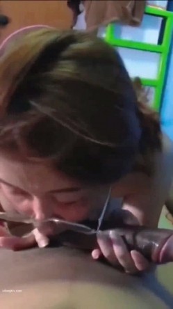 百度云泄密【良家交流群】收费交流群流出夫妻情侣分享、偷情、3P偷拍等 截图12