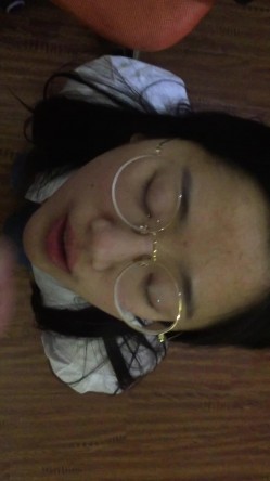 眼镜妹小冰1080P 真正的原版视频包含啪啪、口爆、颜射 截图13