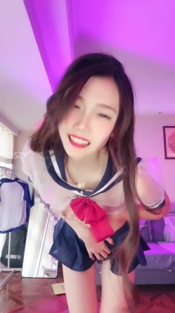 ️神级女神【董小姐】高端女神！模特身材~裸舞~道具自慰~白浆直流！ 截图14