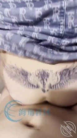 乱伦大神小钢炮 ️超刺激和大嫂首次酒店操逼开着门后入大嫂再口爆吞精 截图10