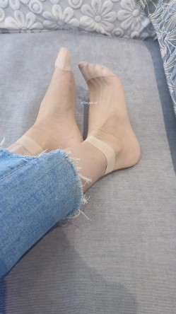 快手极品御姐【蜜桃依依】疯狂插穴BB都被操烂了 截图5
