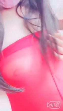 自爆婚前已过万人斩！推特极品反差人妻【愿做你的乌云】淫荡自拍视图流出 截图4