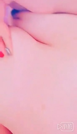 自爆婚前已过万人斩！推特极品反差人妻【愿做你的乌云】淫荡自拍视图流出 截图7