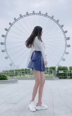 【精品泄密】多位美女不雅视频遭曝光 ️（17位美女良家出镜） 截图11
