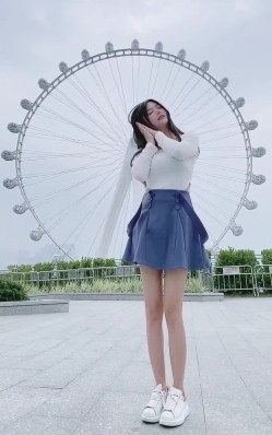 【精品泄密】多位美女不雅视频遭曝光 ️（17位美女良家出镜） 截图16