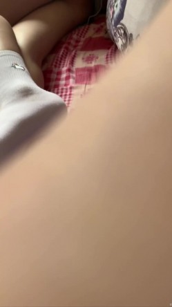 高价良家云盘流出，极品反差女友，爱旅游爱分享，日常生活照及性爱视频 截图7