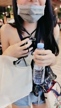 极品美乳女神云集【泰国爱妃】最近大热门带选美小姐商场露出 男主神奇怪屌爆操选美女神猛烈啪 高清源码无水印 截图5