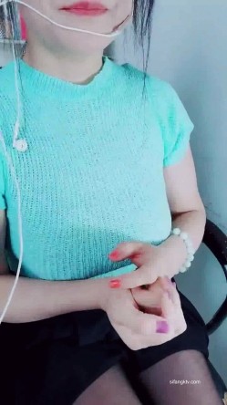 【漂亮女老师】川大24岁英语老师~上课大黑牛狂喷水~1举2得~！~学位证大胆亮出来，985就是厉害 截图10