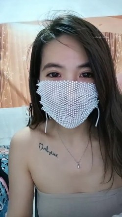 超顶 ️舞蹈老师下海 ️全新姿势~浴室裸舞~高跟M字腿 截图2