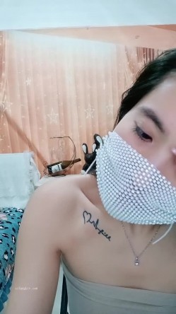超顶 ️舞蹈老师下海 ️全新姿势~浴室裸舞~高跟M字腿 截图9