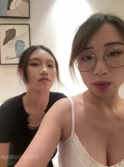 ️清纯主播【202509yoyo】表姐带着表妹下海直播、在线教口活、练习做爱姿势 截图13