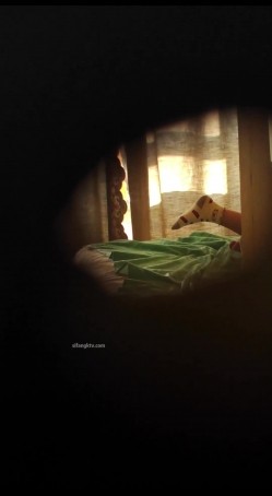 【极品稀缺 ️猫眼偷拍】超刺激猫眼偷窥酒店偷情狂欢啪啪做爱 叫声淫荡 不一样的视觉体验 比酒店偷拍更刺激 偷情篇 截图4