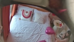 精品酒店偷拍 布置浪漫现场庆祝一周年庆祝结束 温柔良家型小姐姐被男友狠操两次 截图3
