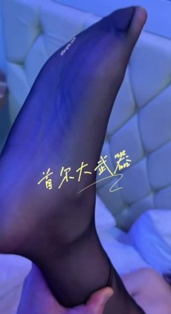 人生赢家，约炮大神【首尔大武器】推特福利，为国争光，国人移居首尔，3P尝遍中韩各路女神 截图15