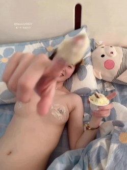 高价良家云盘流出，极品反差女友，爱旅游爱分享，日常生活照及性爱视频 截图9
