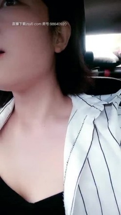 小情侣想去山上打野战 可惜半路车坏了 美乳小骚货欲火难忍不住玩车震干起来 太刺激淫水白浆直流 耐高清源码录制 截图1