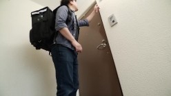 MADM-171 ヤリたくなったら即注文 家にやって来る配達員を狙って●す痴女人妻 美咲かんな 截图8