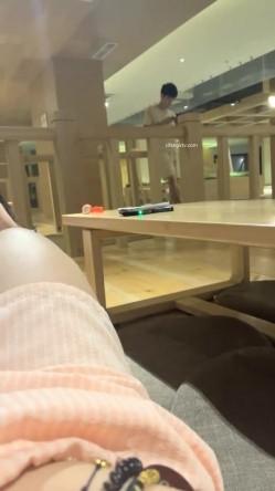 【蜜蜜蜜蜜蜜桃】足疗店~勾搭专业男技师 金手指插穴!! ~ 截图12