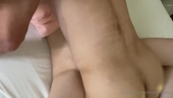 极品性瘾夫妇【mwwithherboyz】订阅，白皙苗条少女气息爆棚，各种无套性爱捣白浆 截图10