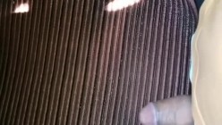周末景区停车场车震，周围全都是人，不得不说这位置，真是刺激！ 截图7