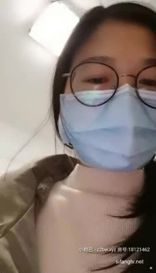 非常风骚的眼镜御姐老师小穴塞跳蛋给学生上课,受不了躲进厕所发骚 截图16