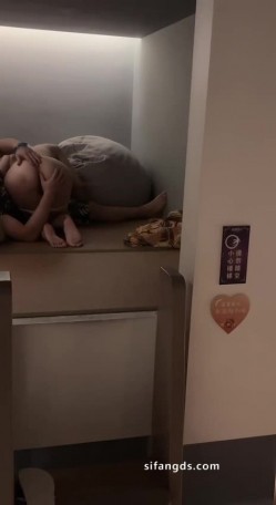 超顶级绿帽博主，【暖暖小淫妻】上，看老婆被各单男干，这么极品的老婆太少见了 截图10