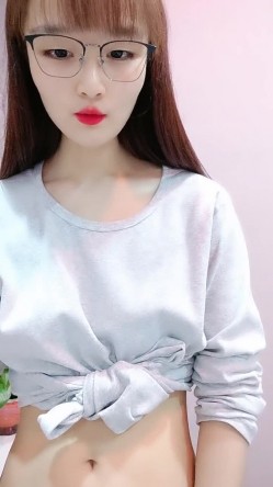 宝贝快来，露脸美女约啪附近大哥激情啪啪刺激狼友，舔弄大鸡巴深喉，激情上位后入抽插，浪叫呻吟不止好刺激 截图2