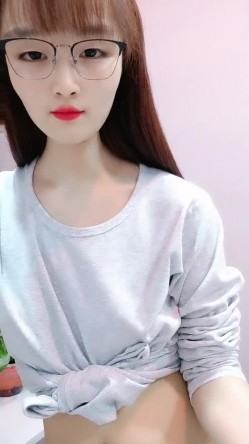 宝贝快来，露脸美女约啪附近大哥激情啪啪刺激狼友，舔弄大鸡巴深喉，激情上位后入抽插，浪叫呻吟不止好刺激 截图3