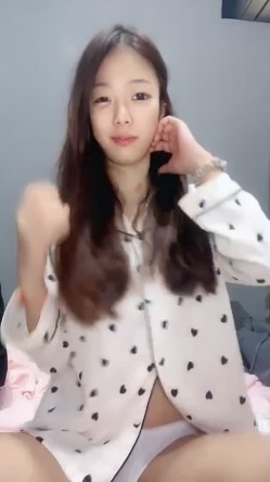 顶级校花女神被干【06清纯安静】超级尤物美的一塌煳涂 火力全开 无套啪啪干爽 截图1