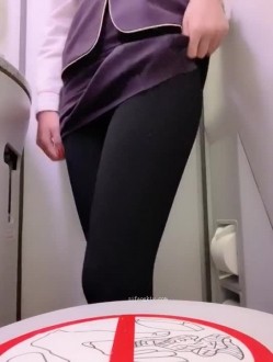 【真实空姐】各大航空美丽空姐不欲人知的真实反差 截图3