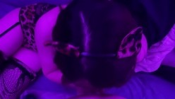 最美女主「小爱」颜值爆表身材炸裂视频内容丰富多样，从大胆露出到骑乘激情再到KTV车震口活场景花样百出 截图10