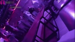 新流出【砂舞厅】 ️西安简爱舞厅内的淫乱的抓奶 抠逼 吃鸡 截图8