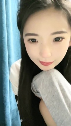 重磅推荐！苏州G奶校花，真实可约，【大二学妹】尺度升级，第一次玩跳蛋，馒头逼，看了让人眼馋不已 截图2