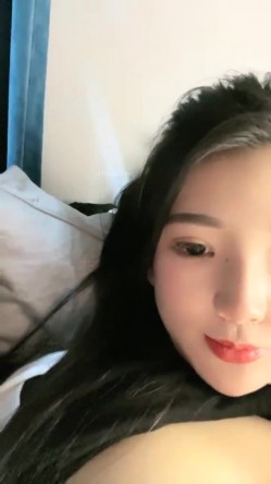 重磅推荐！苏州G奶校花，真实可约，【大二学妹】尺度升级，第一次玩跳蛋，馒头逼，看了让人眼馋不已 截图7