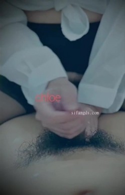 超顶绿帽淫妻【Chloe Chloe】订阅，约单男各种性爱3P，愿望被天下所有男人肏 截图14