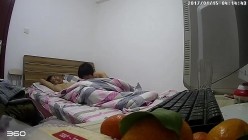 【360摄像头】偷拍少妇卖淫三年接待嫖客全记录，短发少妇，很敬业，客人一个接一个 截图6