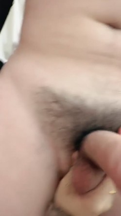 清纯女大【男模来我家】被猥琐男无套啪啪~颜射~口爆~内射~刺激 截图10