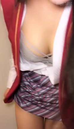 甜蜜动听声控美女,耳朵大保健,角色扮演,空姐爲乘客服务,先生爲您喝奶哦 截图3
