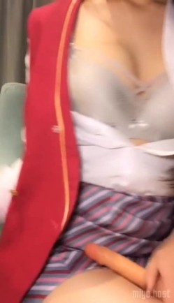 甜蜜动听声控美女,耳朵大保健,角色扮演,空姐爲乘客服务,先生爲您喝奶哦 截图6