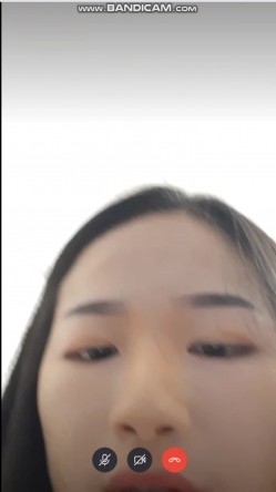 的网络招聘模特视频面试被泄露流出明星气质美女黄X惠360度裸露特写 截图3