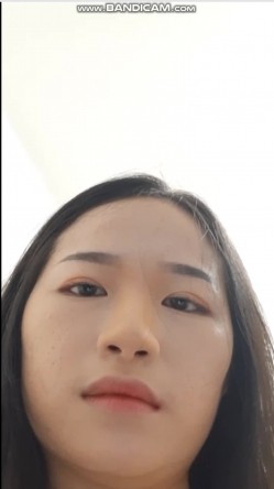 的网络招聘模特视频面试被泄露流出明星气质美女黄X惠360度裸露特写 截图13