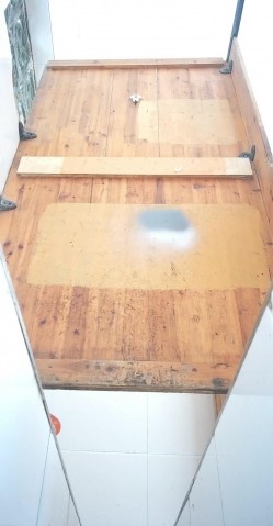 公园路边沟厕牛B视角偷拍 几个少妇嘘嘘各种美鲍鱼一览无余 截图10