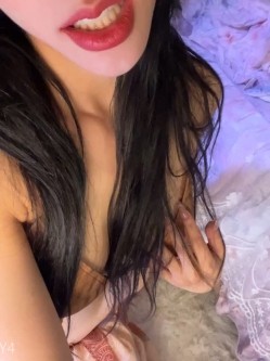 ️淫荡御姐【sharony_x】妖娆妩媚御姐黑丝高跟制服足控跳蛋自慰淫水泛滥 截图2