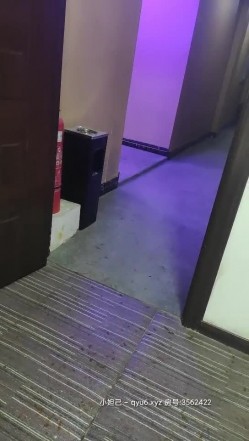 《东北小老弟探妓窝》炒股为由5月2第一视角偸拍吊钟大奶熟女全套服务强烈要求无套射腚沟上 截图1