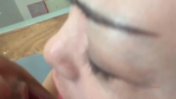 极品熟女 第一视角近距离贴脸开大，疯狂艹逼，亲吻情意绵绵，叫声特淫荡特刺激！ 截图15