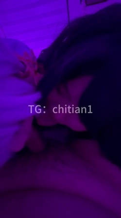 可盐可甜COS抽像女菩萨【池甜chitian1】纸飞机VIP群福利，各种露脸性爱，高潮喷水 截图3